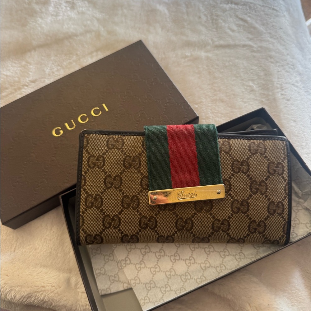 Gucci Wallet
